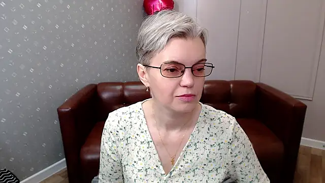 Cutie Erikaa1 online show from April 23, 2026, 2:24 am