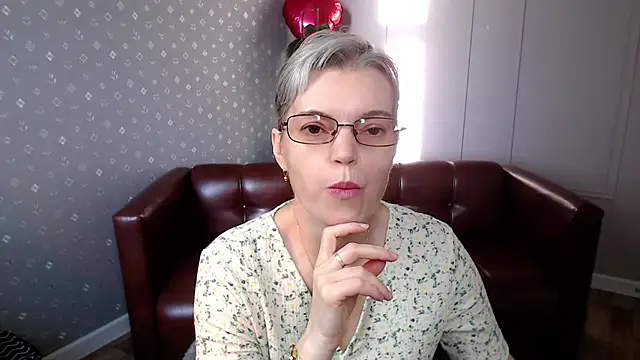 Cutie Erikaa1 online show from April 24, 2026, 2:14 am