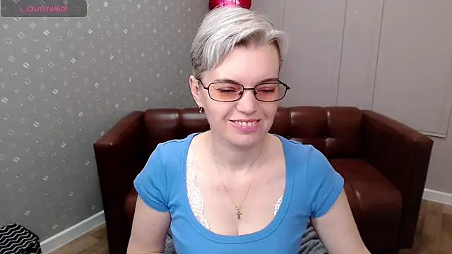 Cutie Erikaa1 online show from April 28, 2026, 2:10 am