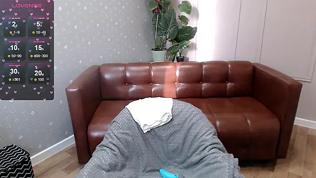 Cutie Erikaa1 online show from May 2, 2026, 2:16 am
