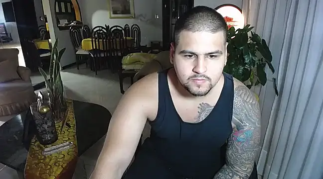 pitbullveryhot online show from February 18, 2025, 6:59 am