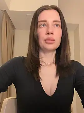 slowlove 1 online show from February 7, 2026, 7:17 pm