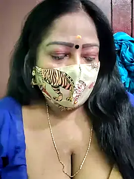 maniisha online show from October 15, 2025, 7:14 pm