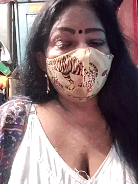 maniisha online show from May 3, 2026, 7:09 pm