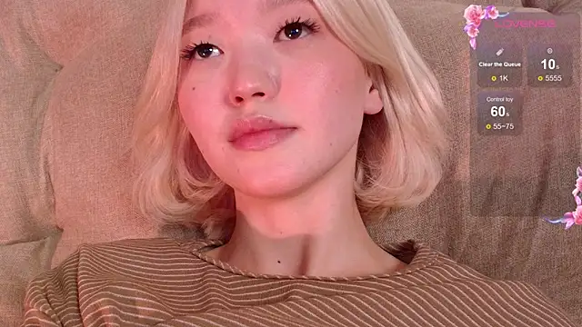 Snapshot of milli_sun_ chatting on October 5, 2025, 5:06 am milli sun online show from October 5, 2025, 5:06 am