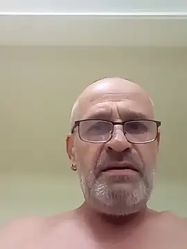 geilerschwanz64 online show from December 2, 2024, 10:34 pm