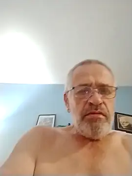 Snapshot of geilerschwanz64 chatting on October 30, 2025, 11:33 am geilerschwanz64 online show from October 30, 2025, 11:33 am