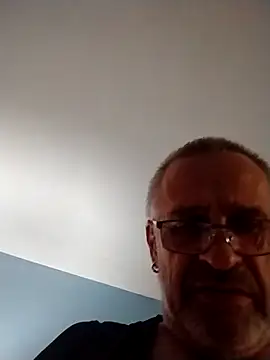 Snapshot of geilerschwanz64 chatting on November 2, 2025, 10:12 pm geilerschwanz64 online show from November 2, 2025, 10:12 pm