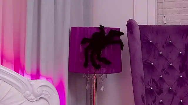 JiaLiss online show from October 18, 2025, 3:20 am