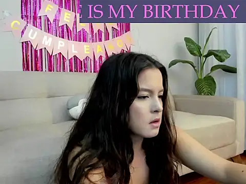 AmandaCallum online show from June 21, 2026, 11:07 pm