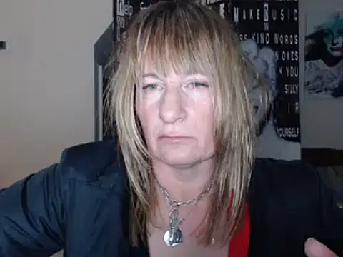BettyDavisX online show from January 12, 2025, 10:43 pm