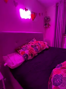 Tallulah-mae-xoxox online show from February 13, 2025, 7:21 pm