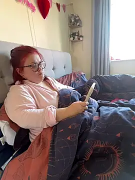 Tallulah-mae-xoxox online show from March 4, 2025, 12:44 pm