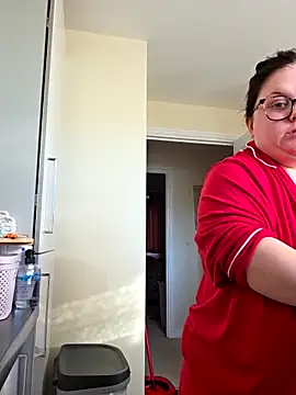 Tallulah-mae-xoxox online show from December 19, 2025, 12:45 pm