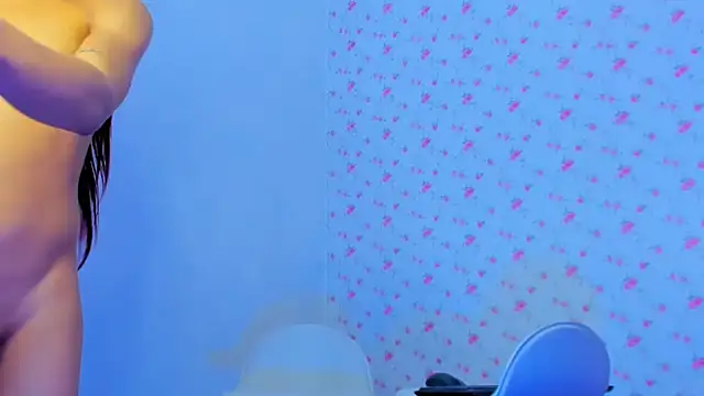 Snapshot of StassieBell chatting on October 9, 2025, 4:10 am StassieBell online show from October 9, 2025, 4:10 am