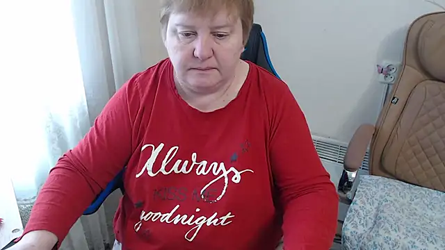 Snapshot of Limonka-Fire chatting on February 11, 2026, 9:36 am Limonka-Fire online show from February 11, 2026, 9:36 am