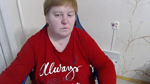 Snapshot of Limonka-Fire chatting on February 17, 2026, 5:52 pm Limonka-Fire online show from February 17, 2026, 5:52 pm