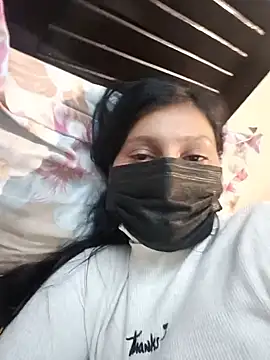 Snapshot of Anjali-04 chatting on February 13, 2025, 9:27 pm Anjali-04 online show from February 13, 2025, 9:27 pm