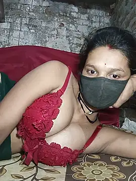 Hoty girl 143 online show from May 24, 2026, 1:21 am