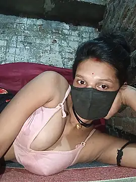 Hoty girl 143 online show from June 8, 2026, 12:58 am