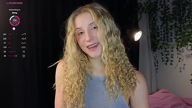 ArianaMur online show from December 5, 2024, 2:20 am