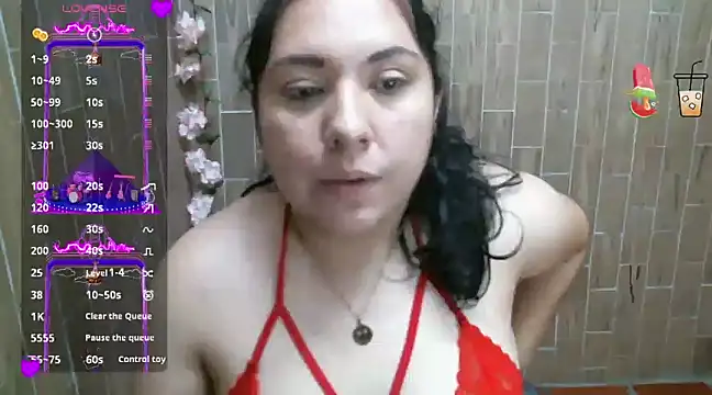 solyeria online show from December 5, 2024, 11:29 pm