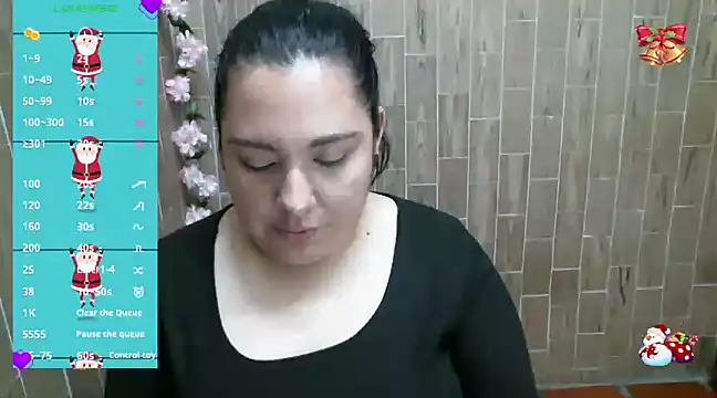 solyeria online show from December 13, 2024, 8:26 pm