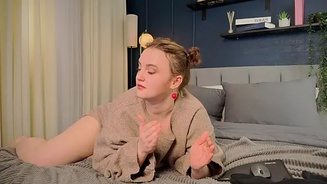 Snapshot of Lella_Ryann_ chatting on January 29, 2025, 3:54 am Lella Ryann online show from January 29, 2025, 3:54 am