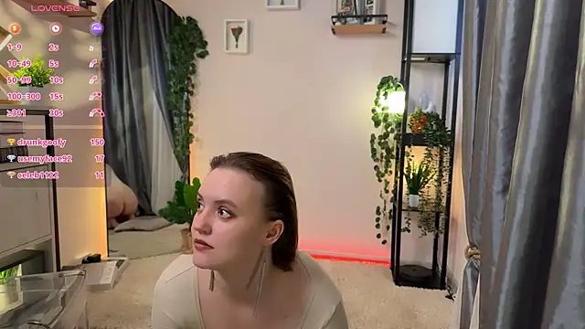 Snapshot of Lella_Ryann_ chatting on February 28, 2025, 12:54 am Lella Ryann online show from February 28, 2025, 12:54 am