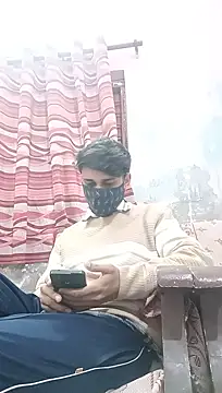 handsome-boy online show from December 14, 2024, 7:46 pm