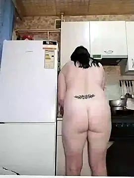 Holly-69 online show from December 11, 2024, 7:20 am