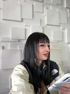 Annie LS online show from January 8, 2025, 5:37 pm