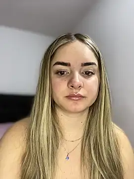 imlindapink online show from January 14, 2026, 4:56 pm