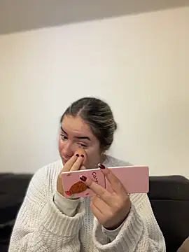 imlindapink online show from March 19, 2026, 2:32 pm