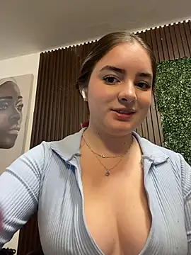 imlindapink online show from July 24, 2026, 4:49 pm
