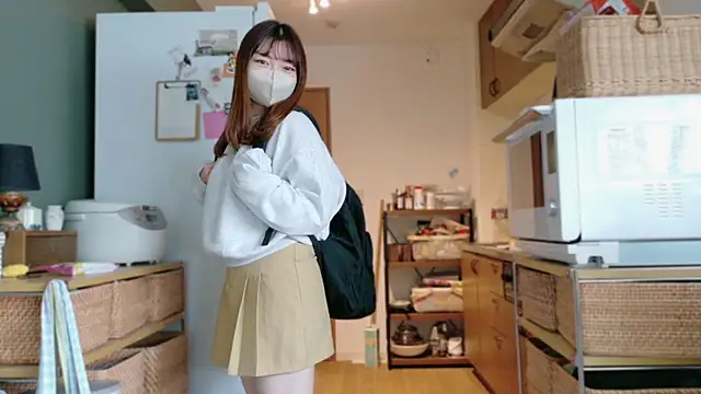  Yui  online show from October 12, 2025, 4:22 am