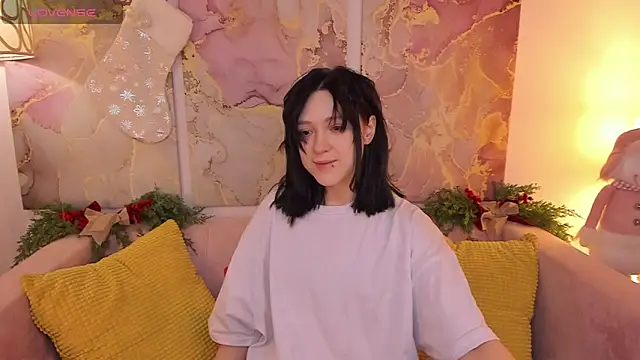 fiamoory online show from December 24, 2024, 1:27 am