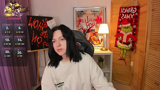 fiamoory online show from January 3, 2025, 7:27 am