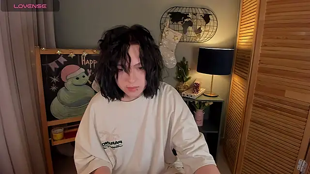 fiamoory online show from January 6, 2025, 4:36 am