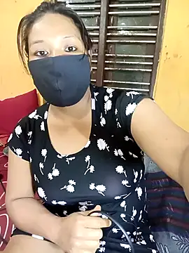 Snapshot of Radhikadavi879 chatting on January 23, 2025, 4:04 pm Radhikadavi879 online show from January 23, 2025, 4:04 pm