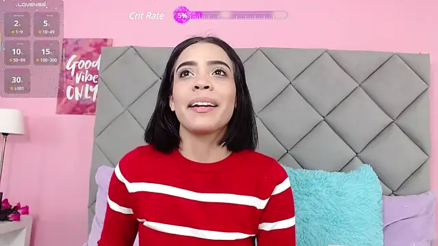 SaraSchmitt online show from February 22, 2025, 7:14 pm