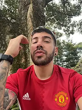 Guyinthemountain online show from September 17, 2025, 6:09 pm