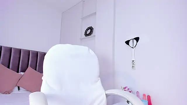 alisson sanders online show from February 7, 2025, 6:56 pm