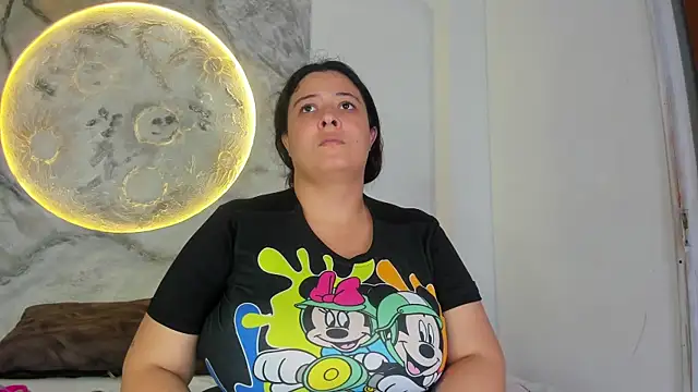 JulietaKane online show from December 23, 2025, 5:05 am