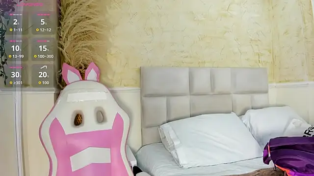 JulietaKane online show from July 29, 2026, 10:52 pm