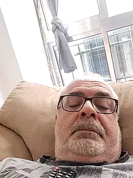 Satiro Sevilla online show from September 30, 2025, 1:38 pm