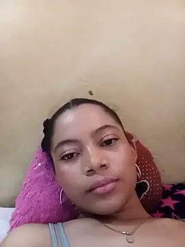 Snapshot of PenelopeShine chatting on September 21, 2025, 7:26 pm PenelopeShine online show from September 21, 2025, 7:26 pm