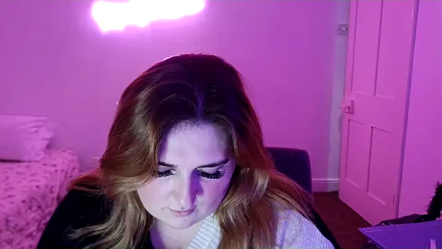 Snapshot of mimiprincessxoox chatting on December 27, 2024, 9:54 pm mimiprincessxoox online show from December 27, 2024, 9:54 pm