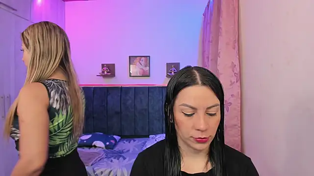 Julia Ahnn online show from January 7, 2025, 12:09 pm
