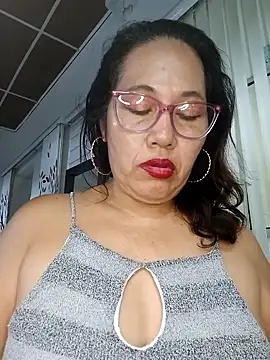 Snapshot of anniecoopeer chatting on December 27, 2024, 5:59 pm anniecoopeer online show from December 27, 2024, 5:59 pm